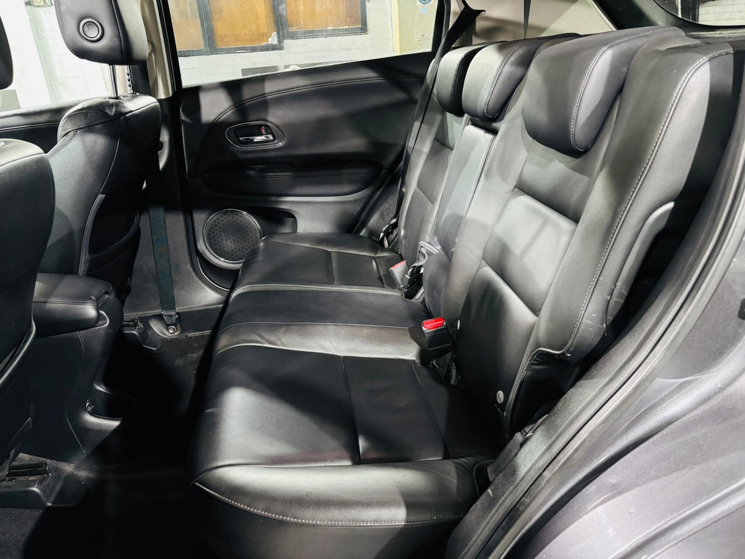 Used Honda HR-V for sale - 77597672: Photo 16