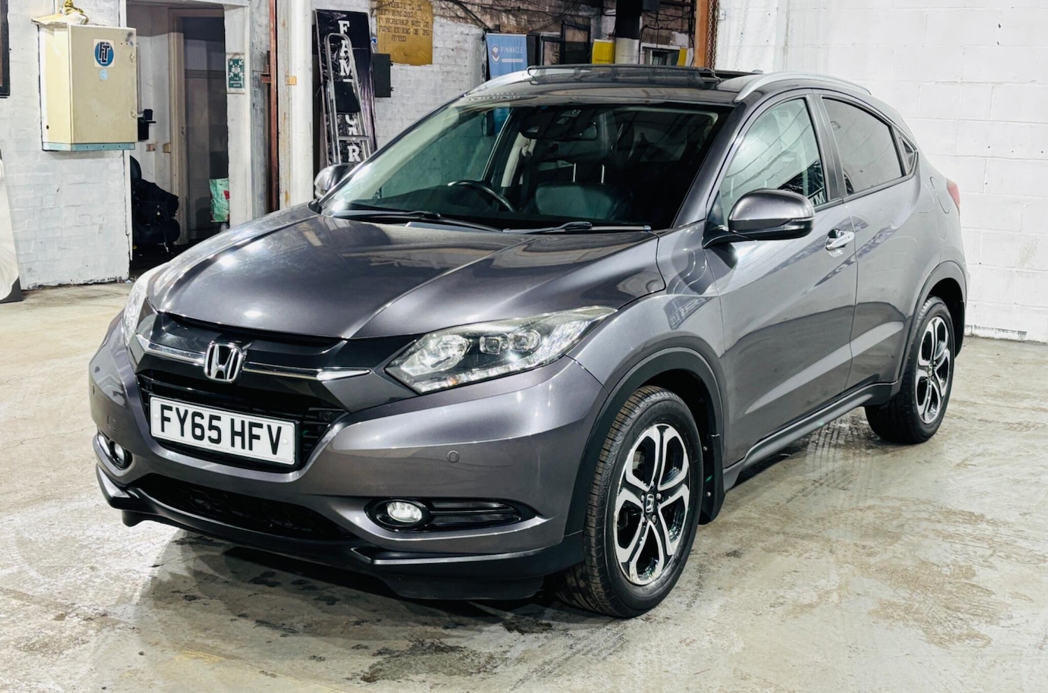 Used Honda HR-V for sale - 77597672: Photo 4