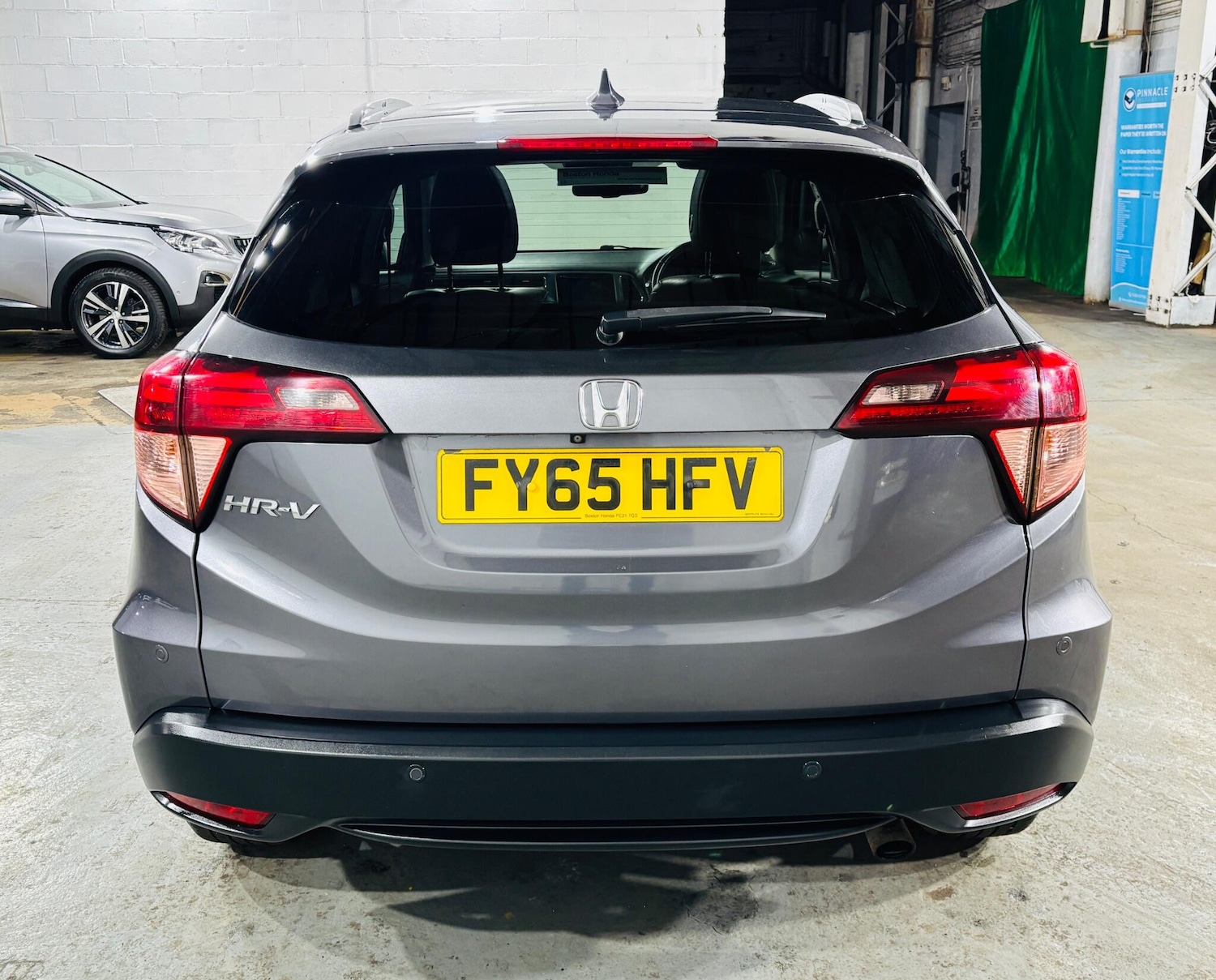 Used Honda HR-V for sale - 77597672: Photo 6