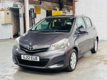 Used Toyota Yaris 2012 for sale - 74920575: Photo