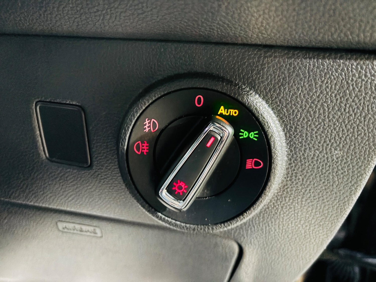 Used SEAT Ateca 2017 for sale - 78100920: Photo 25