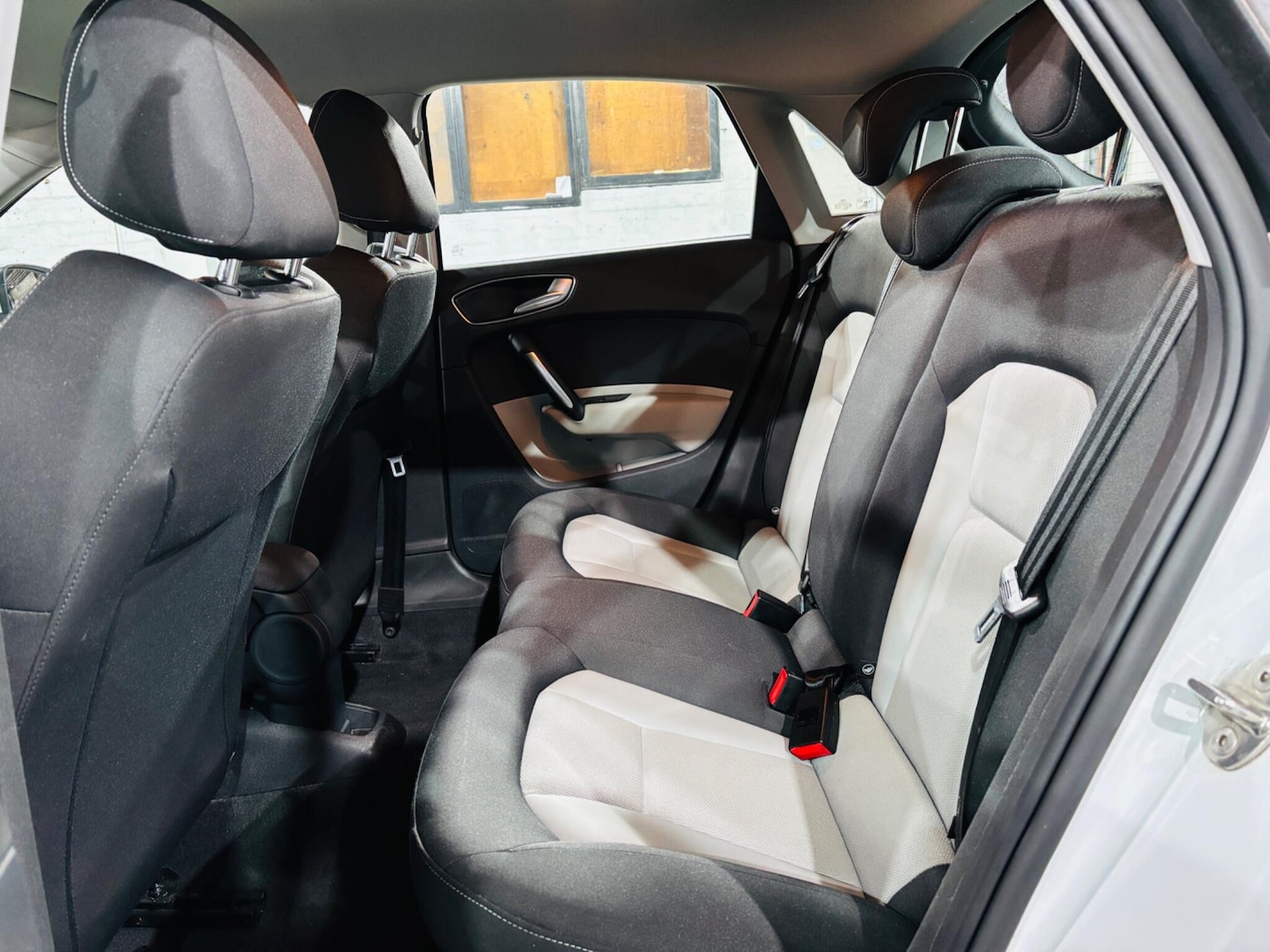 Used Audi A1 2012 for sale - 76425851: Photo 16