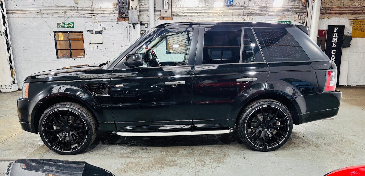 Used Land Rover Range Rover Sport 2010 for sale - 77162880: Photo 9