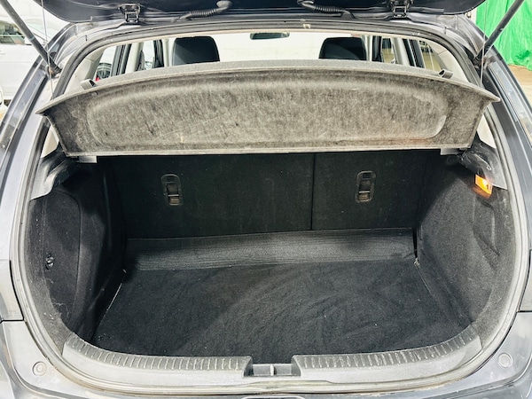 Used Mazda Mazda3 2008 for sale - 76214881: Photo 27
