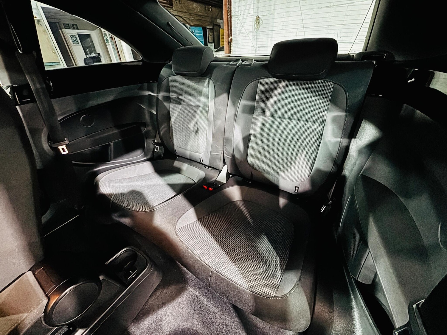 Used Volkswagen Beetle for sale - 77425950: Photo 16