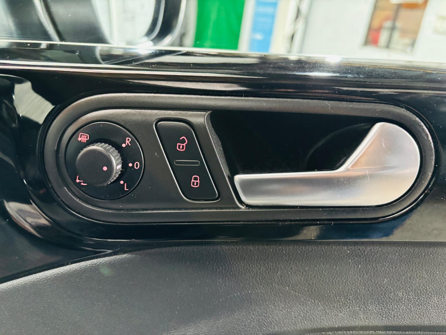 Used Volkswagen Beetle for sale - 77425950: Photo 18