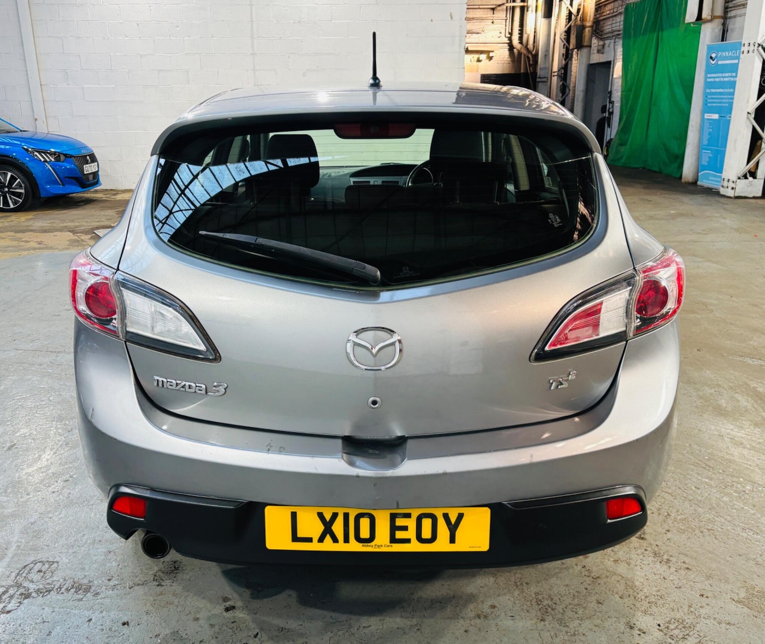 Used Mazda Mazda3 2010 for sale - 77883257: Photo 6