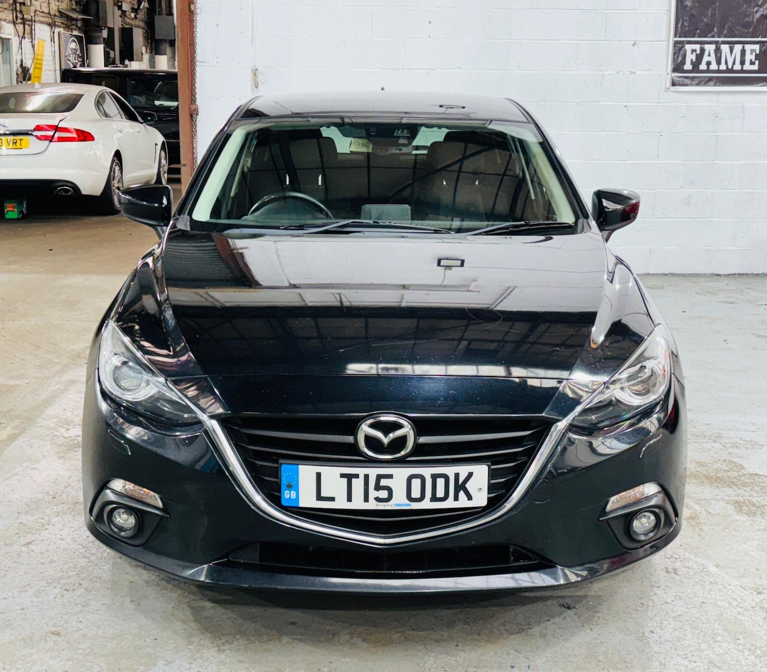 Used Mazda Mazda3 for sale - 78215118: Photo 2