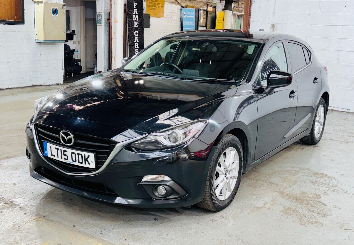 Used Mazda Mazda3 for sale - 78215118: Photo 4