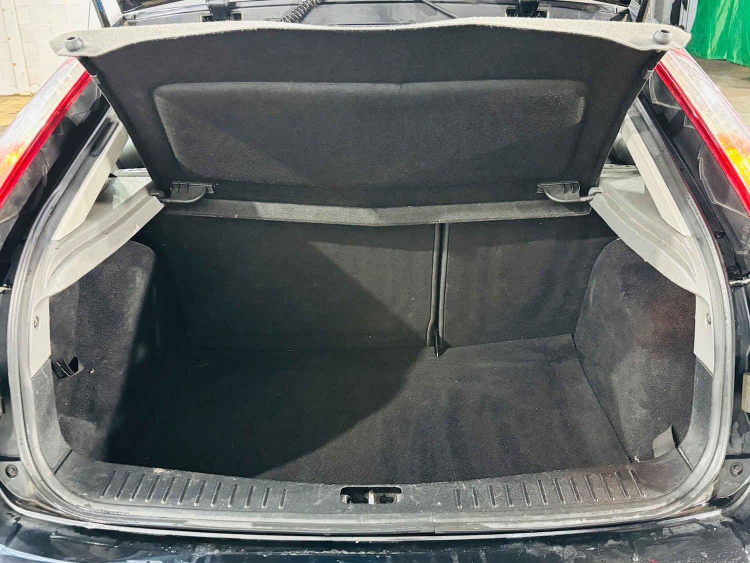 Used Ford Focus 2008 for sale - 77439924: Photo 28