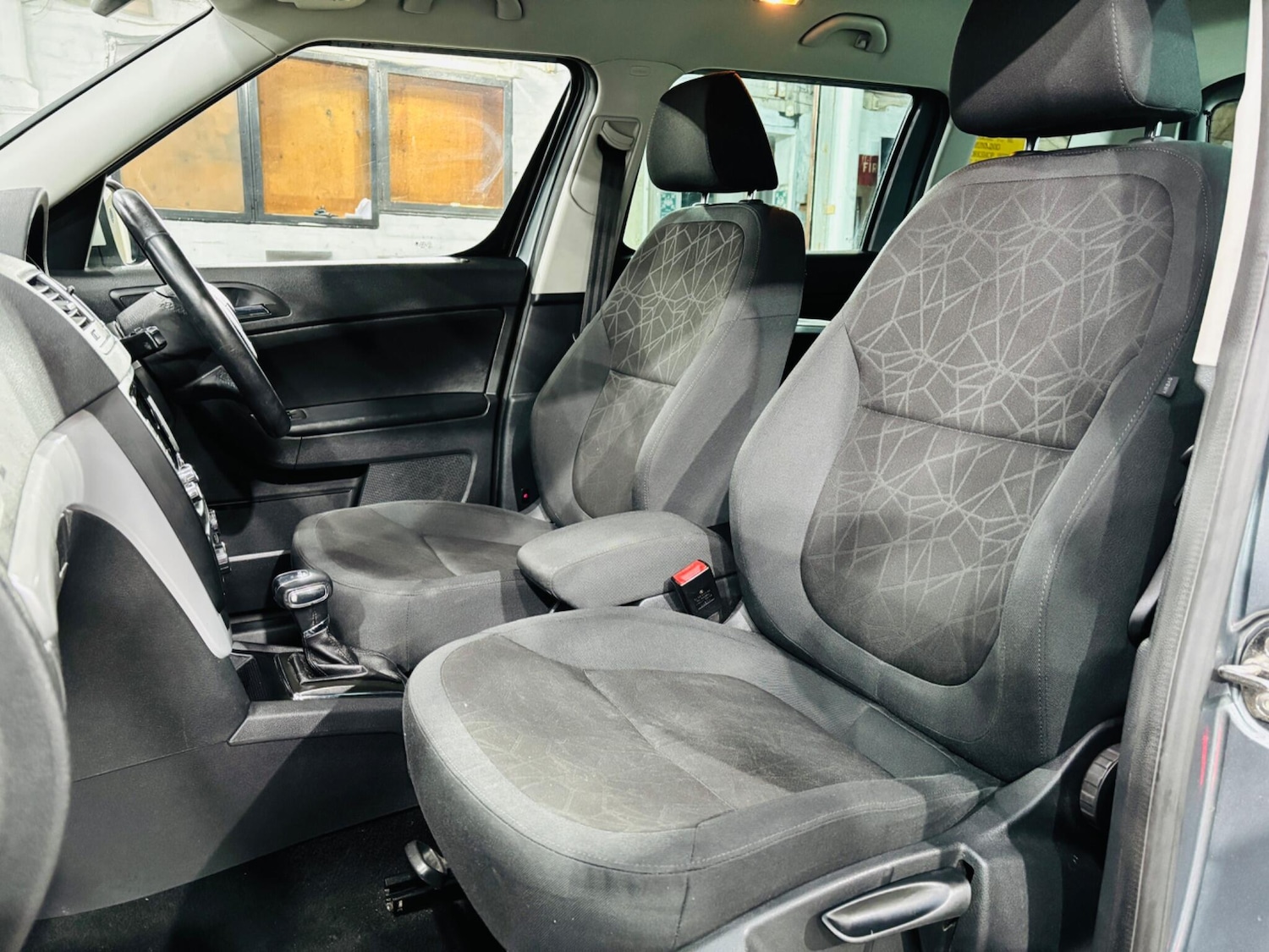 Used Skoda Yeti 2012 for sale - 76926828: Photo 28