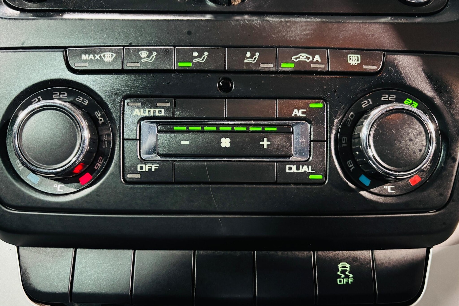 Used Skoda Yeti 2012 for sale - 76926828: Photo 31