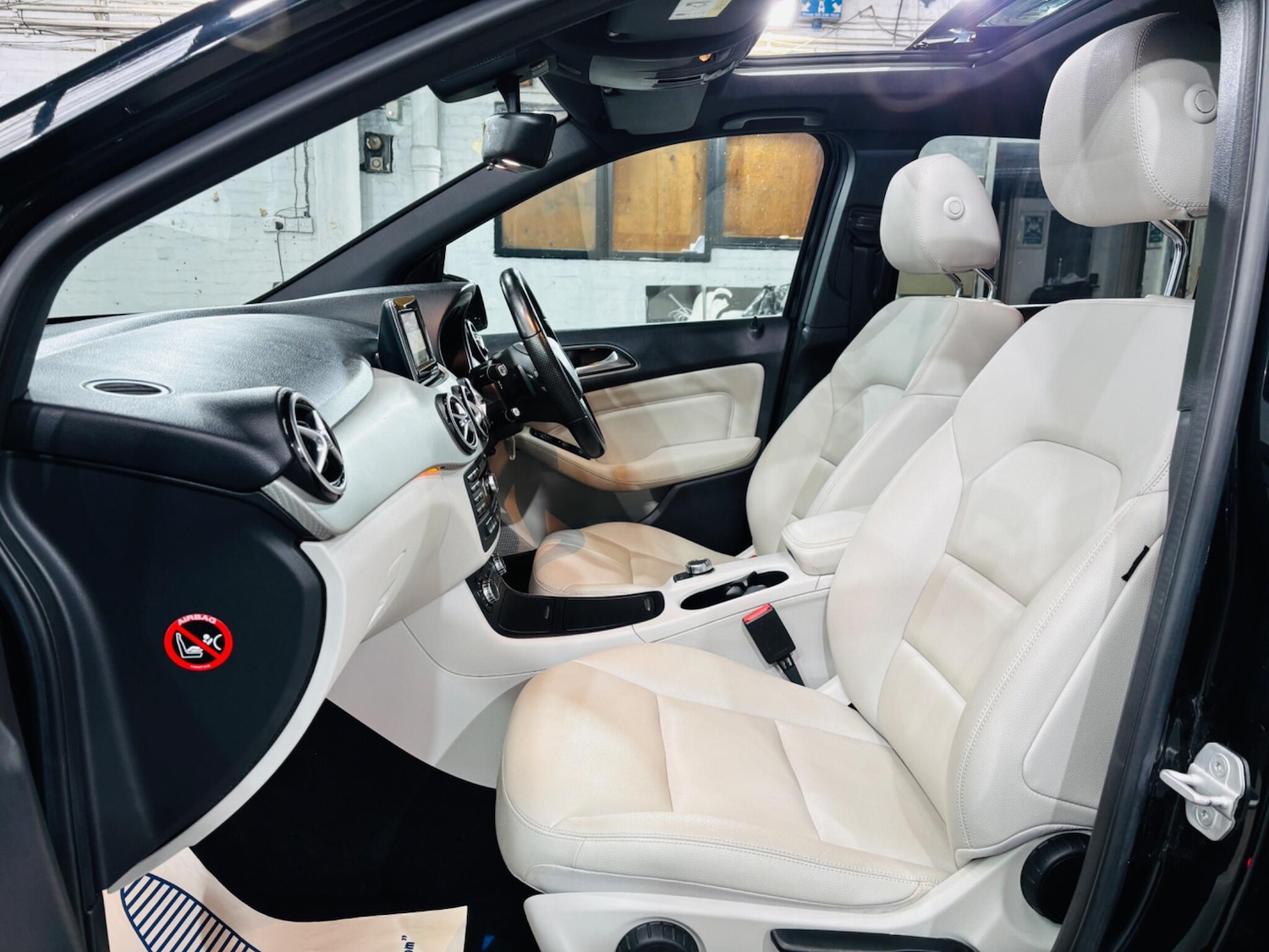 Used Mercedes-Benz B Class 2015 for sale - 77255158: Photo 15