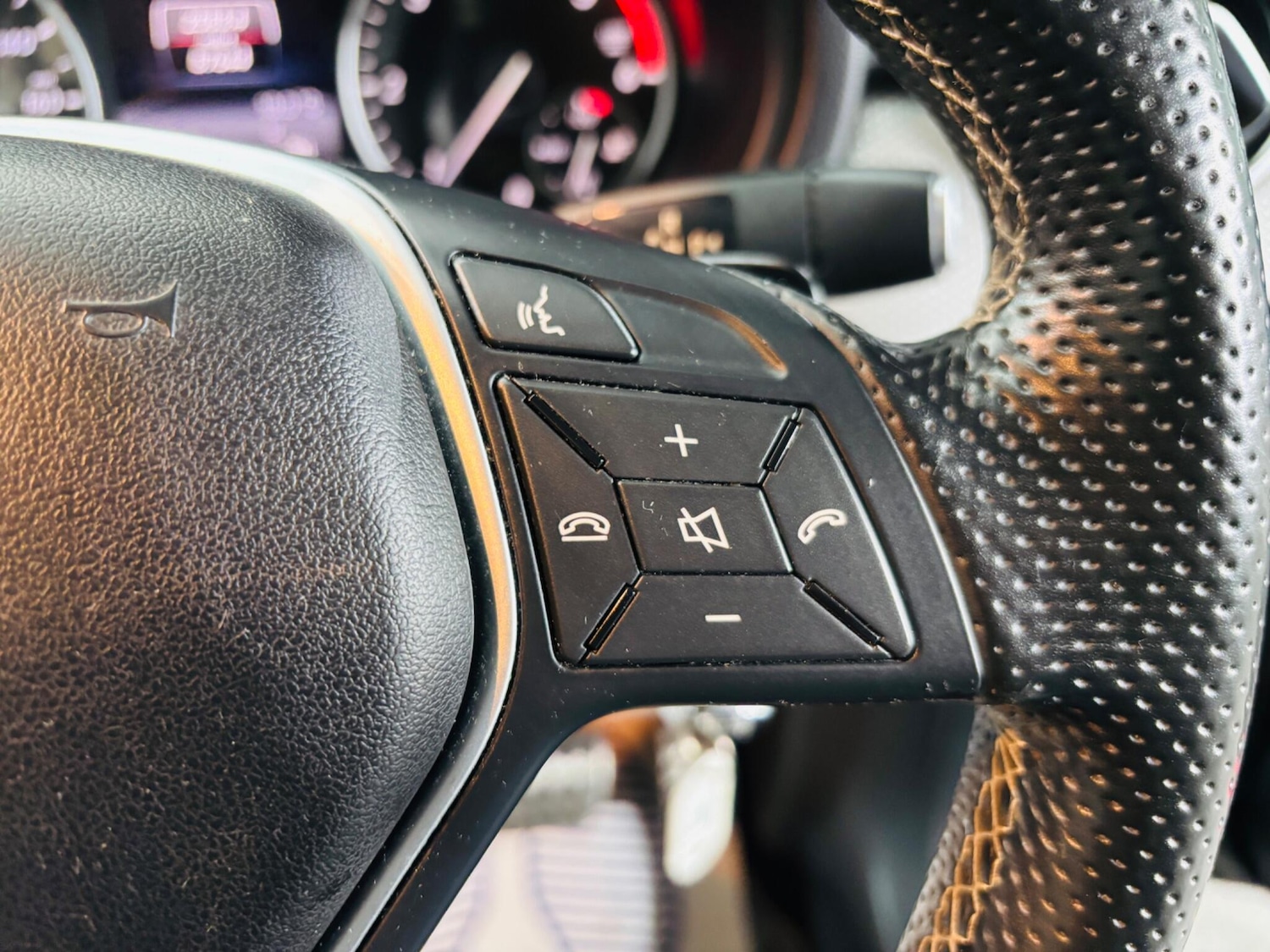 Used Mercedes-Benz B Class 2015 for sale - 77255158: Photo 21