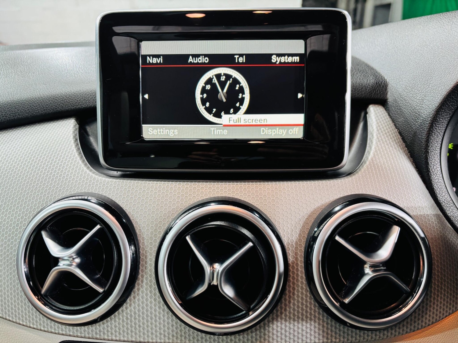 Used Mercedes-Benz B Class 2015 for sale - 77255158: Photo 28