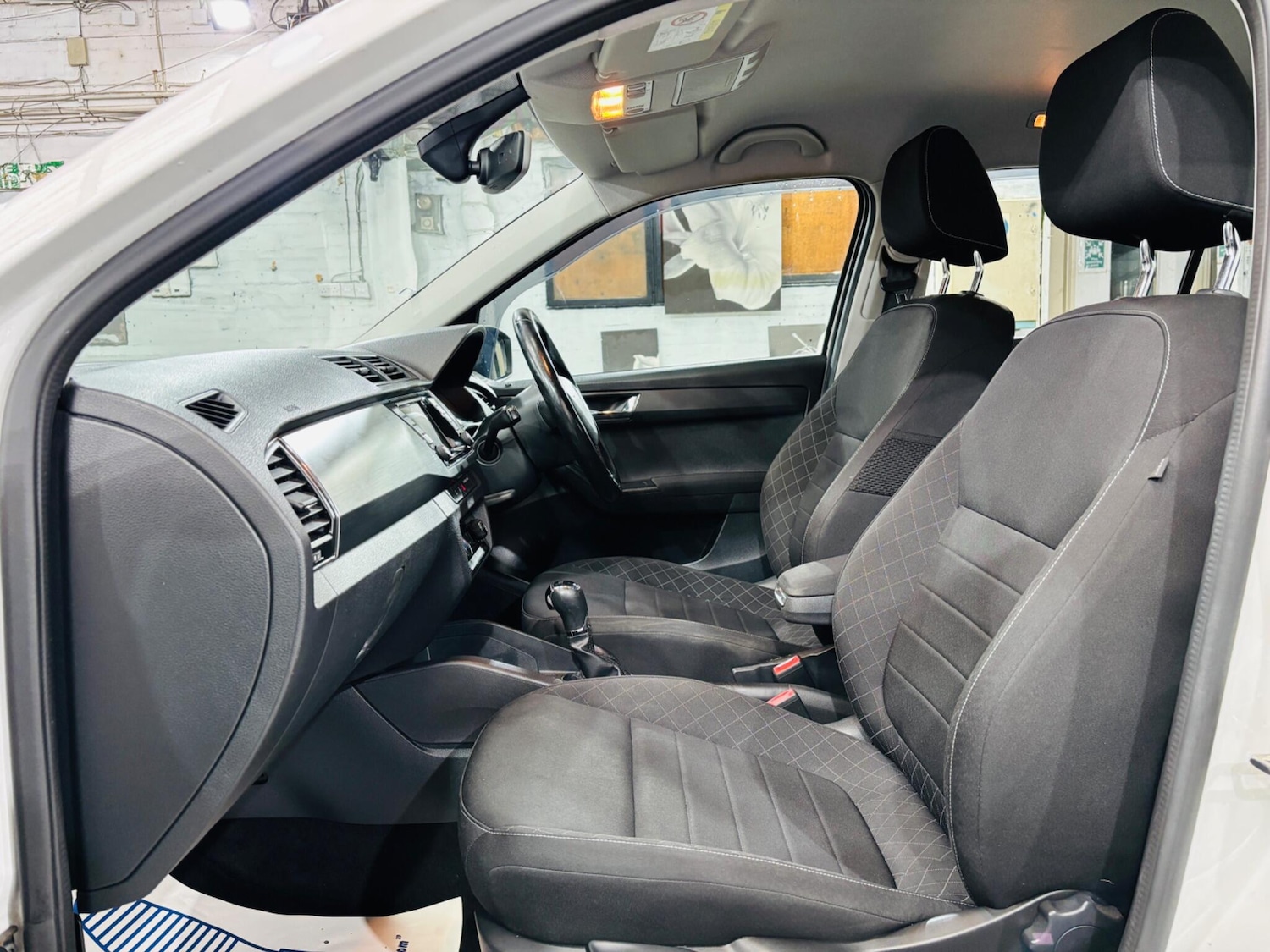 Used Skoda Fabia 2015 for sale - 76498649: Photo 15