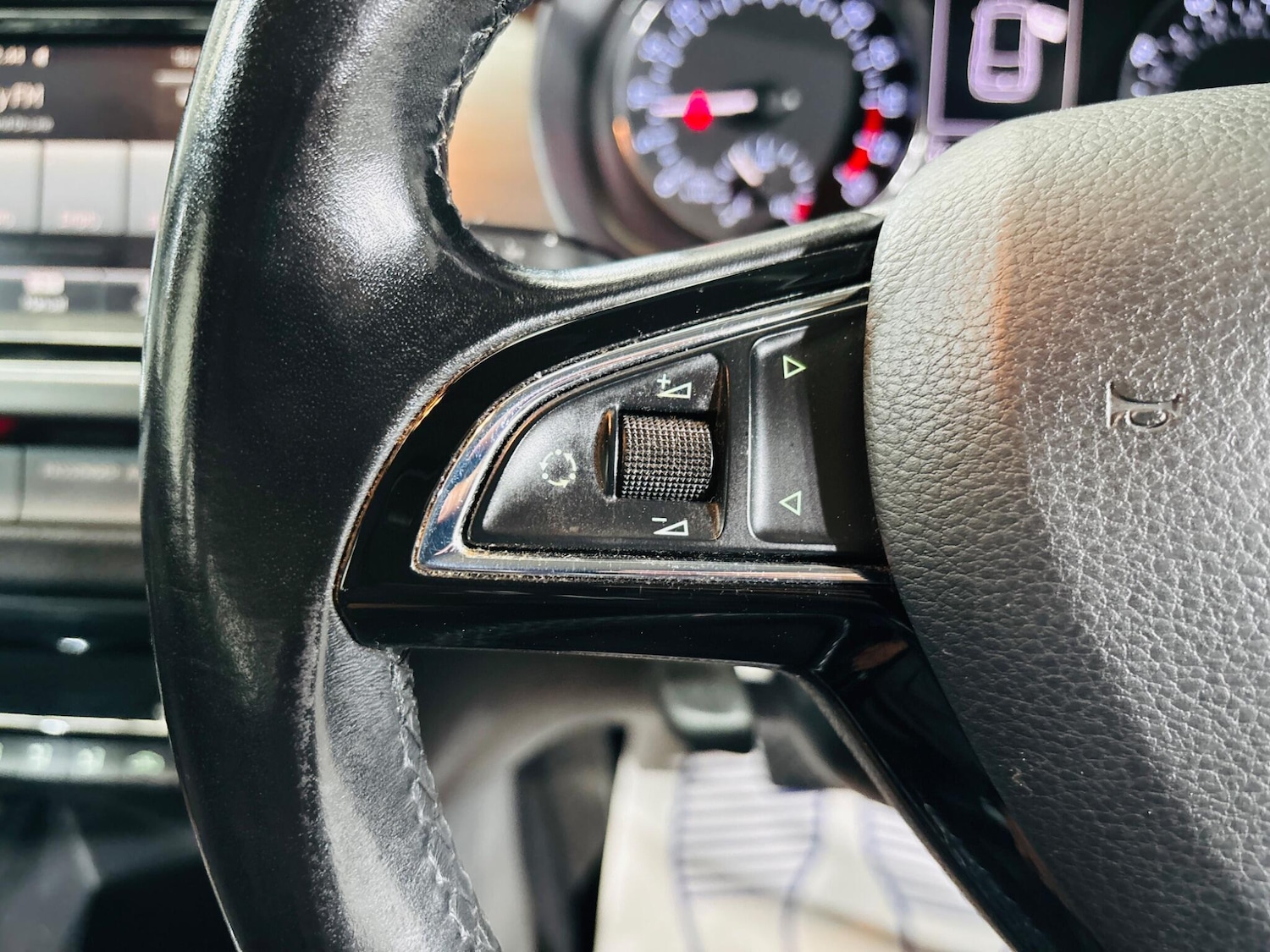 Used Skoda Fabia 2015 for sale - 76498649: Photo 21