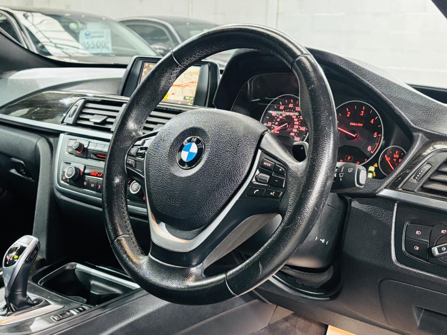 Used BMW 3 Series 2013 for sale - 76550342: Photo 11