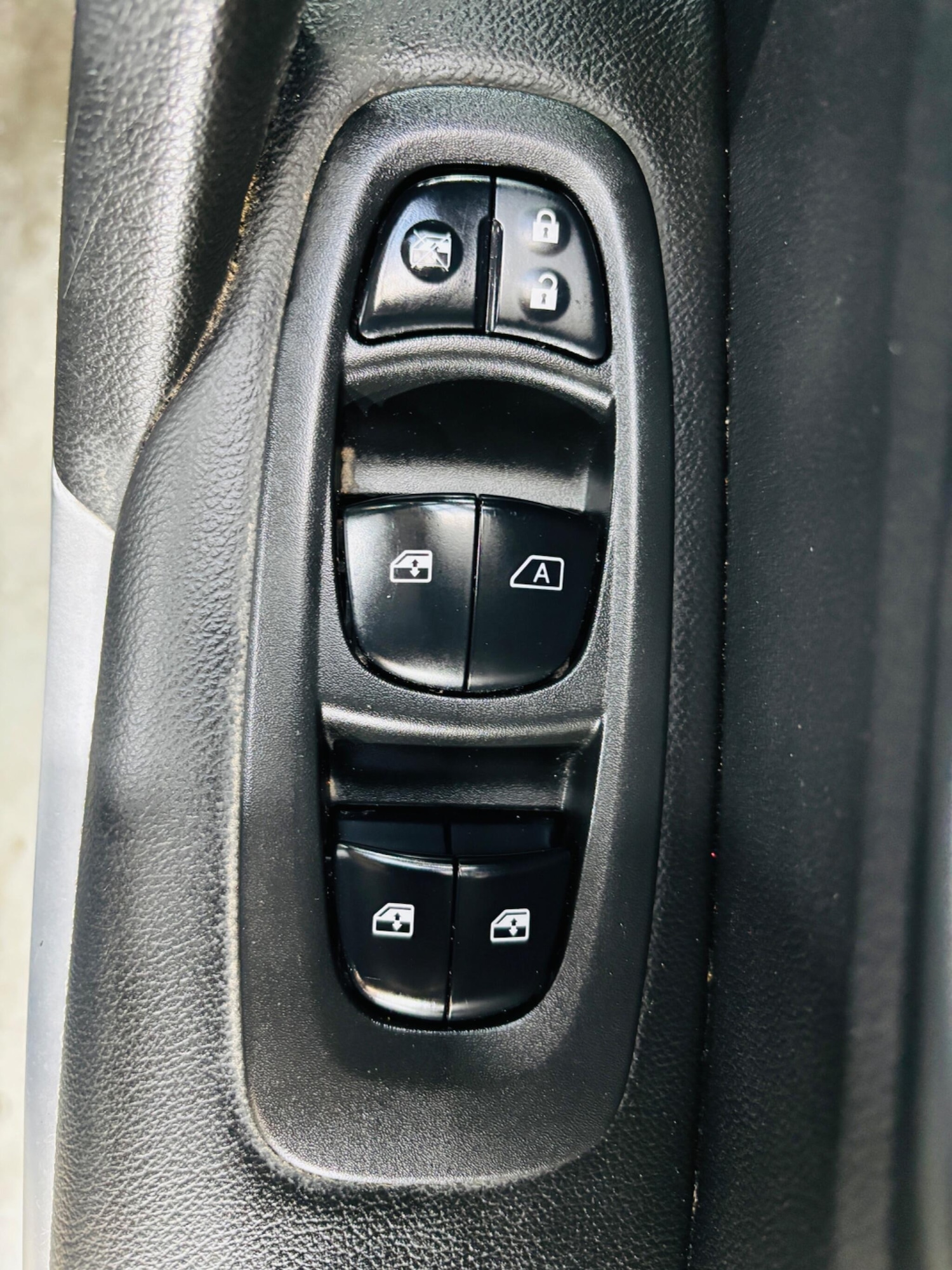 Used Renault Kadjar 2015 for sale - 76988828: Photo 18