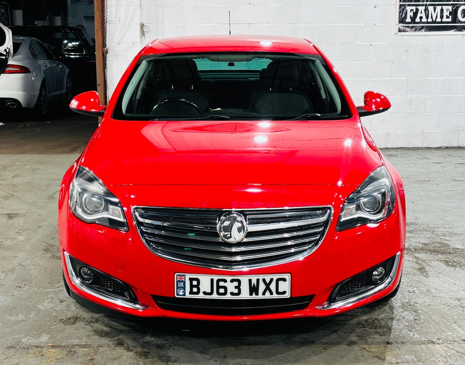 Used Vauxhall Insignia 2013 for sale - 76512983: Photo 2