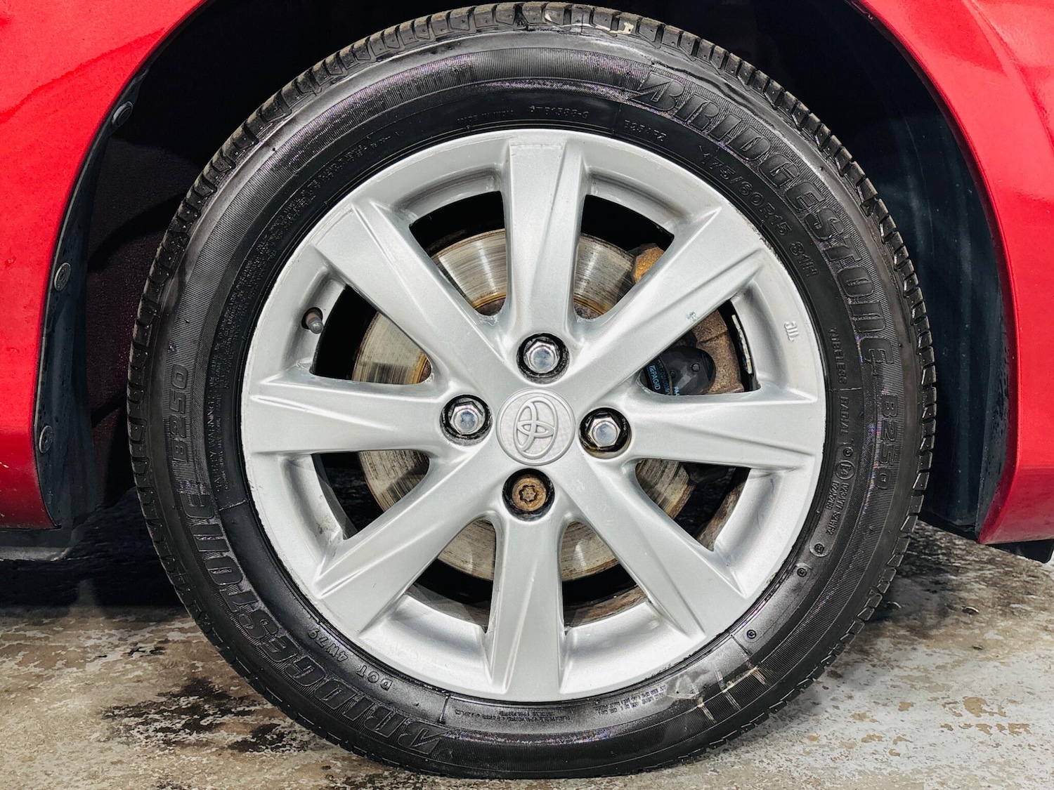 Used Toyota Yaris for sale - 76996294: Photo 33