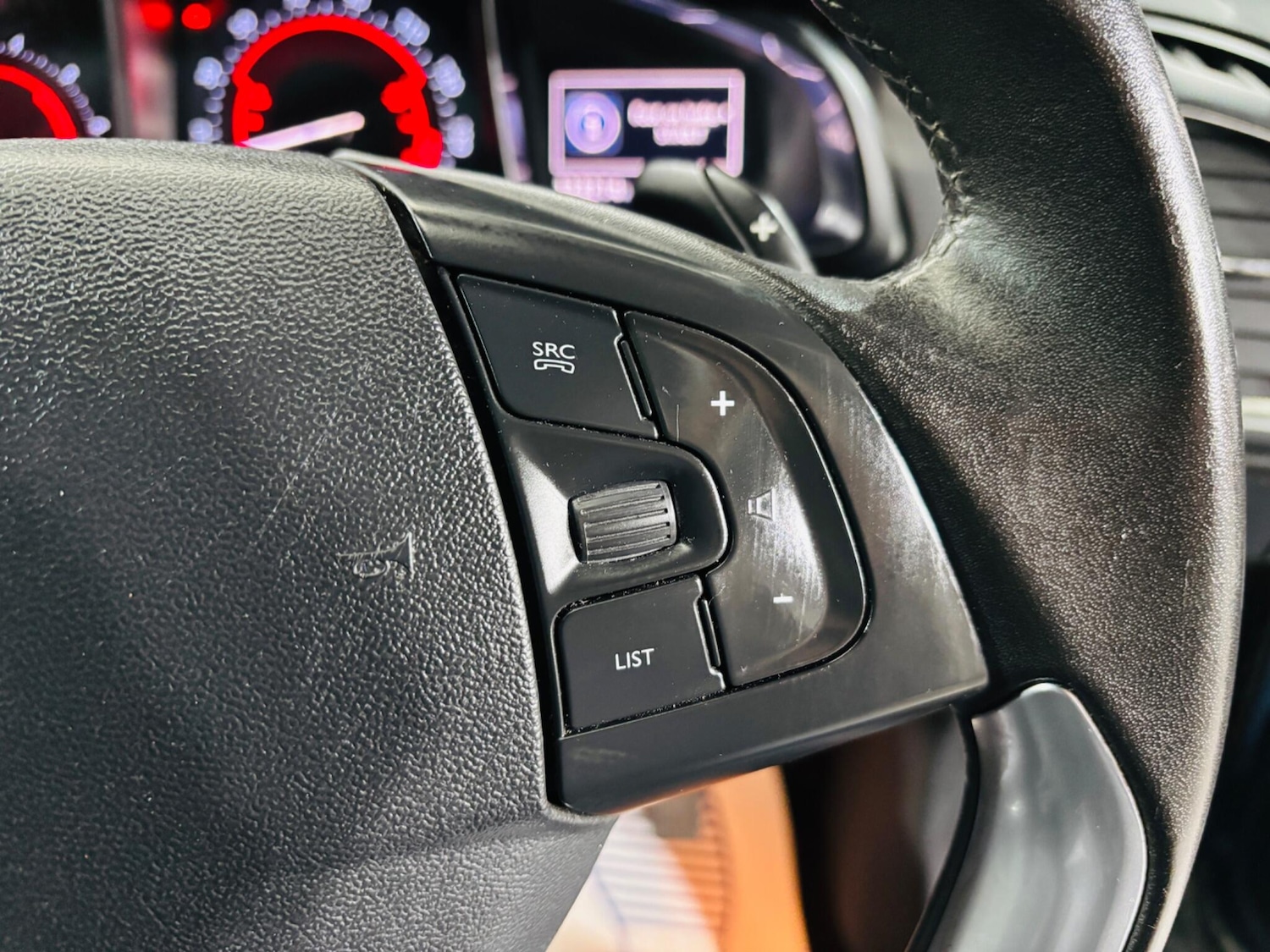 Used Citroen DS5 2013 for sale - 76886995: Photo 18