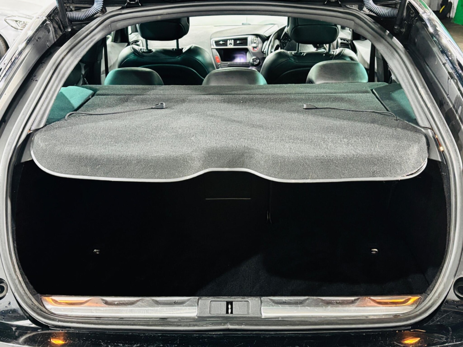 Used Citroen DS5 2013 for sale - 76886995: Photo 26