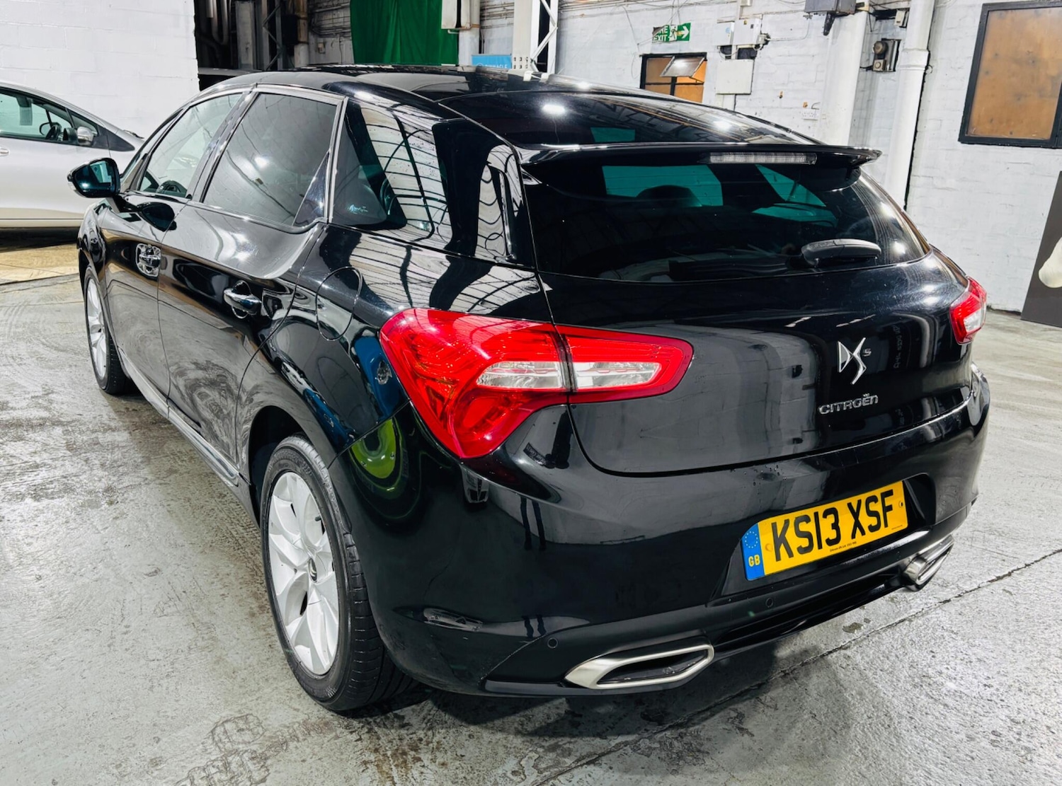 Used Citroen DS5 2013 for sale - 76886995: Photo 7