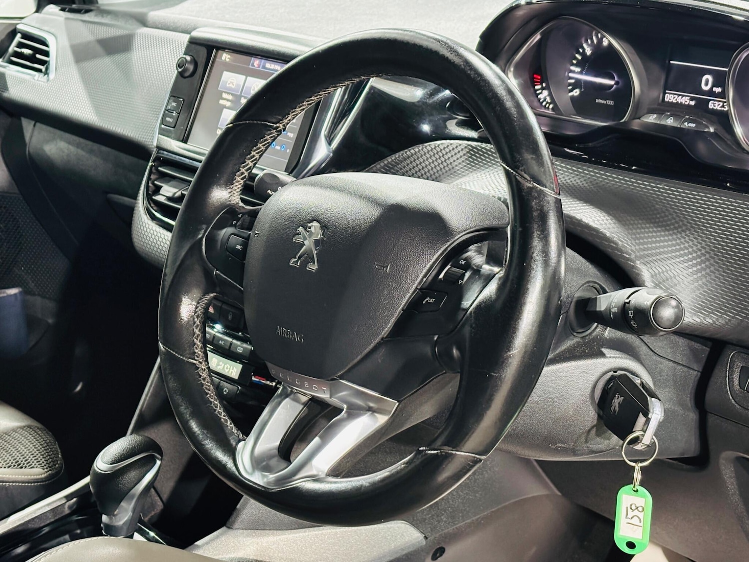 Used Peugeot 2008 2016 for sale - 77040627: Photo 11