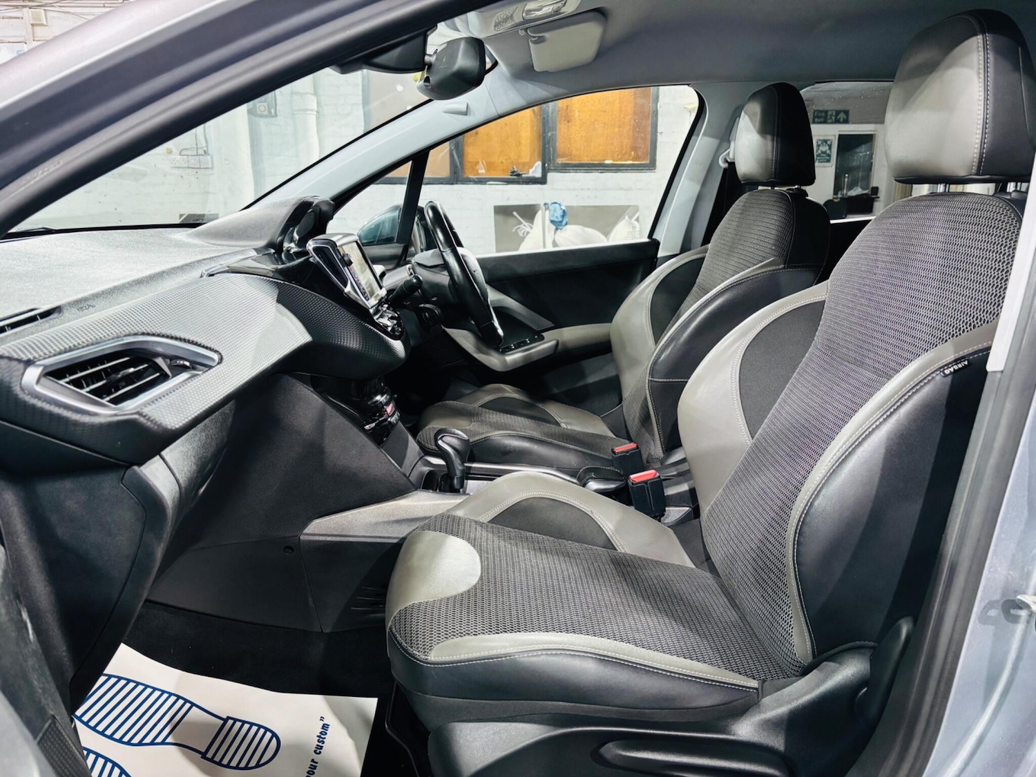 Used Peugeot 2008 2016 for sale - 77040627: Photo 15