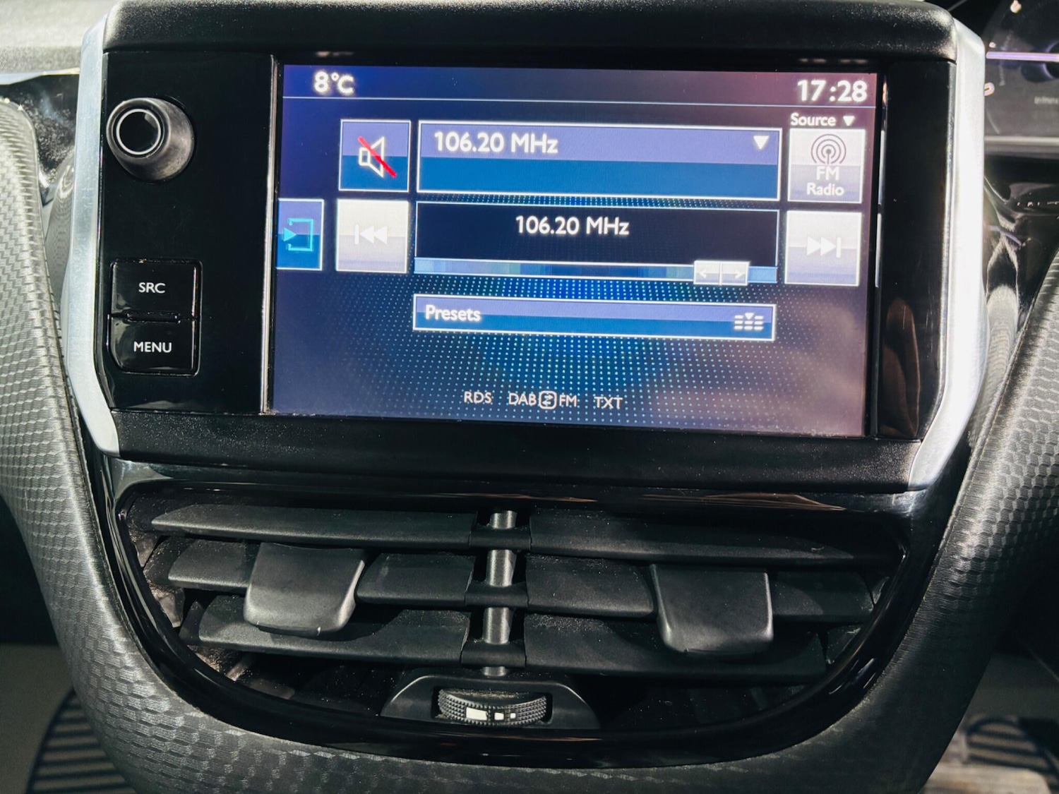 Used Peugeot 2008 2016 for sale - 77040627: Photo 22