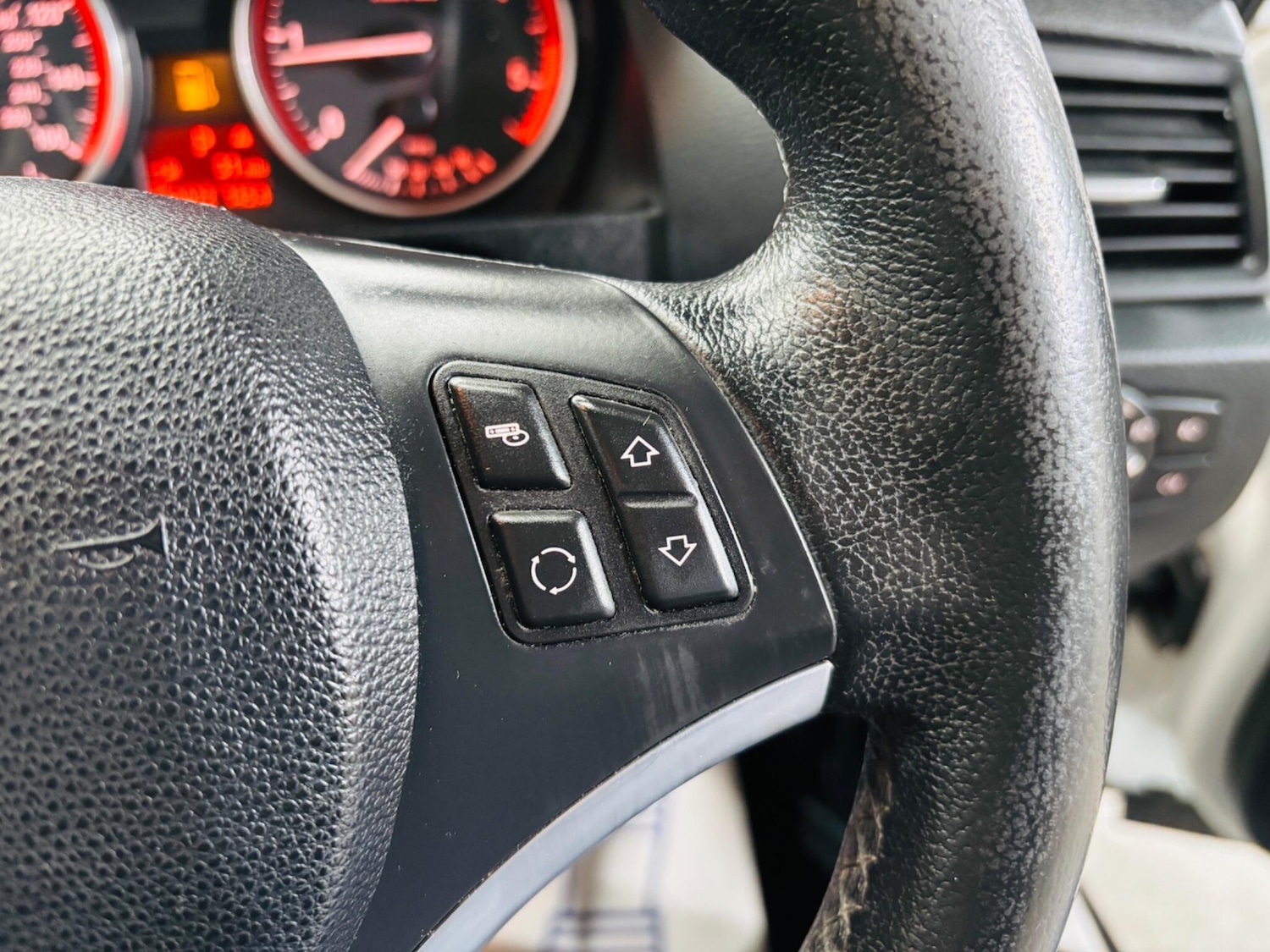 Used BMW X1 2011 for sale - 77633924: Photo 20