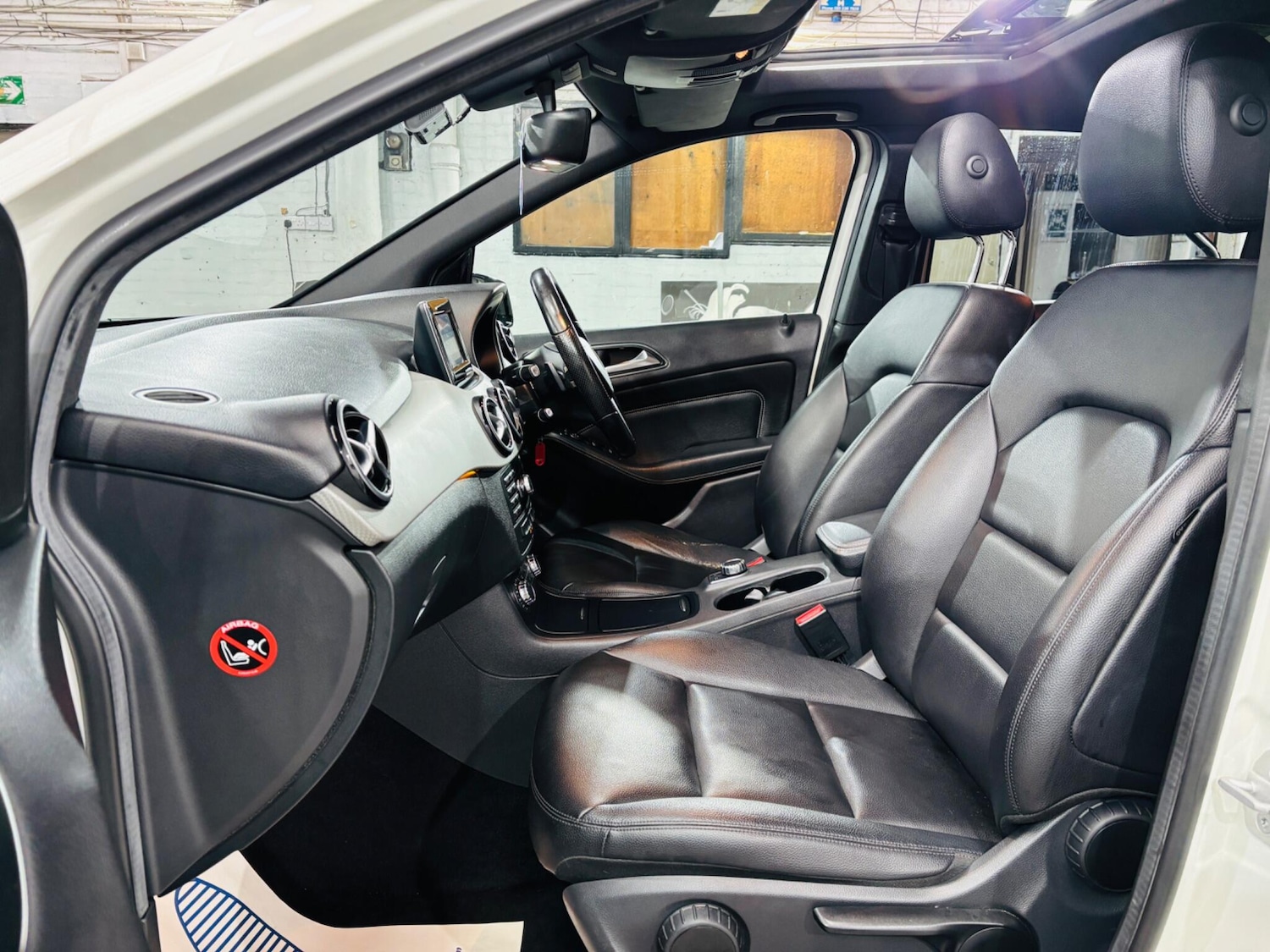 Used Mercedes-Benz B Class 2014 for sale - 77624967: Photo 15