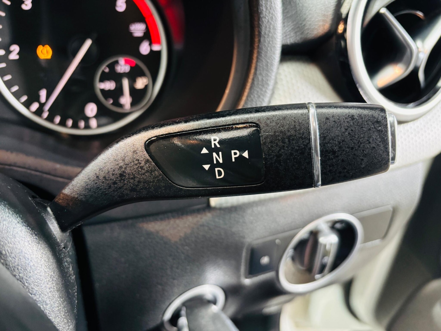 Used Mercedes-Benz B Class 2014 for sale - 77624967: Photo 23