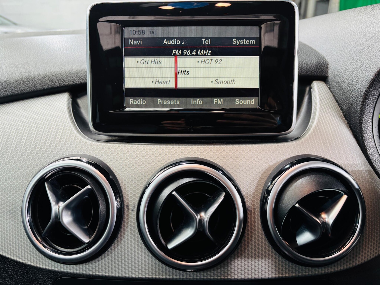 Used Mercedes-Benz B Class 2014 for sale - 77624967: Photo 24