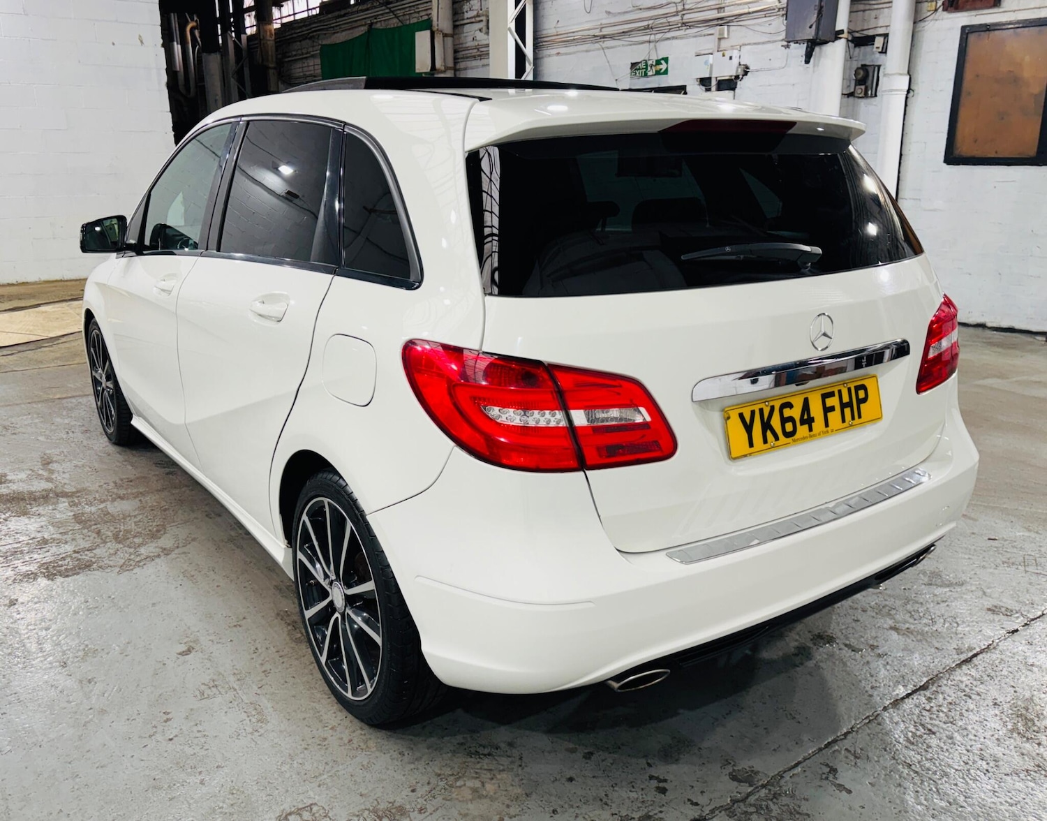 Used Mercedes-Benz B Class 2014 for sale - 77624967: Photo 7