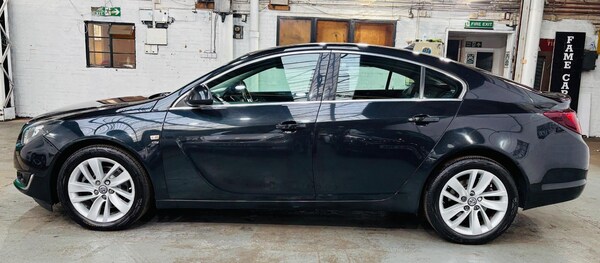 Used Vauxhall Insignia 2015 for sale - 75990546: Photo 9