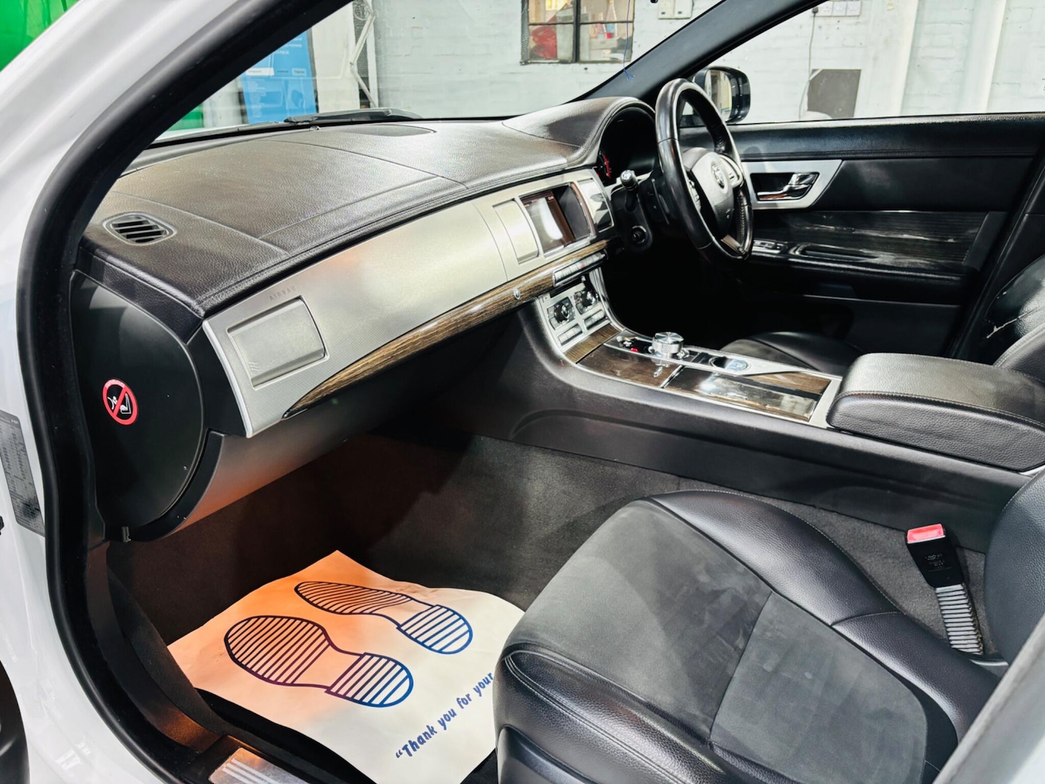 Used Jaguar XF 2015 for sale - 77956986: Photo 15