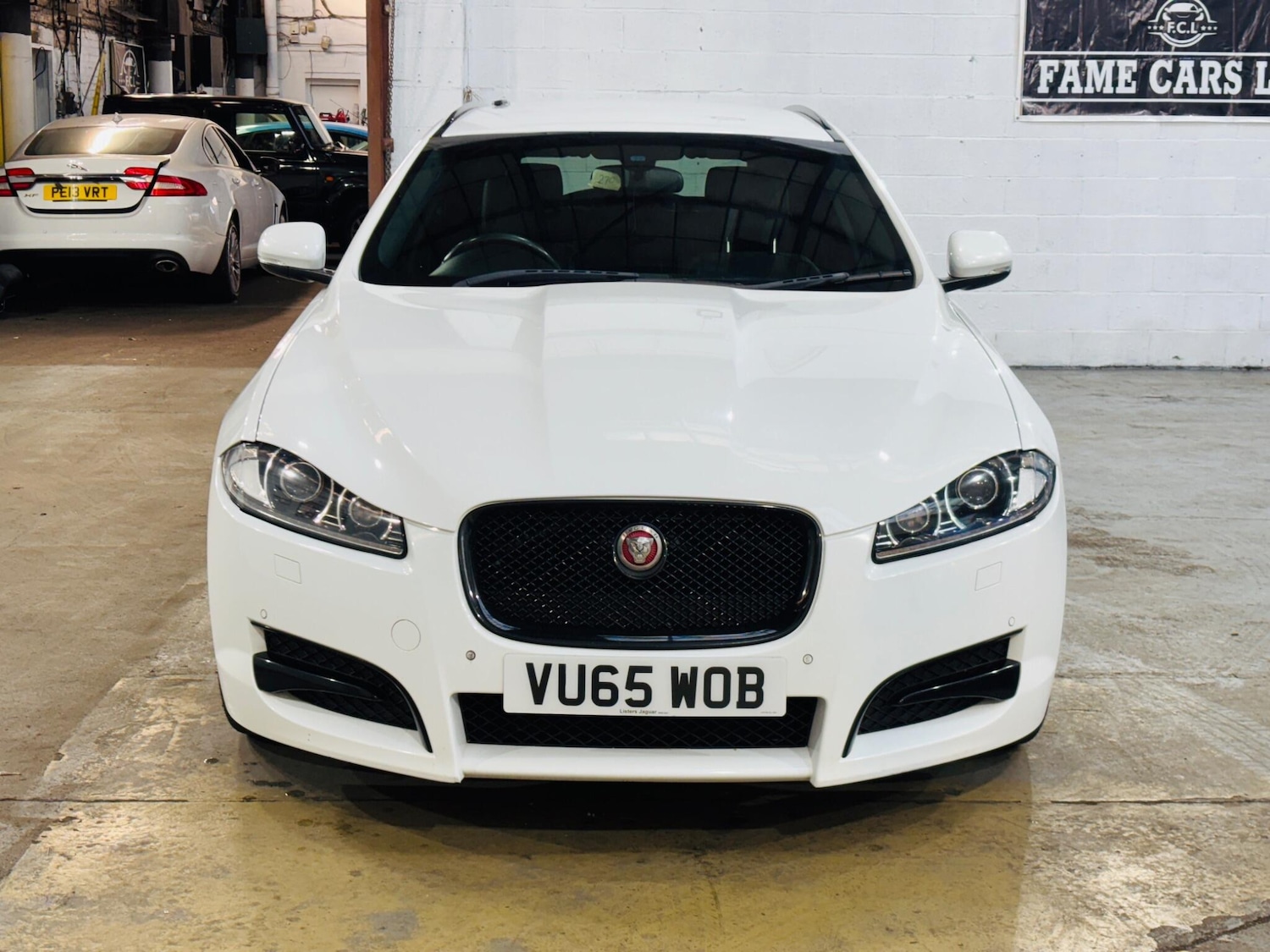 Used Jaguar XF 2015 for sale - 77956986: Photo 2