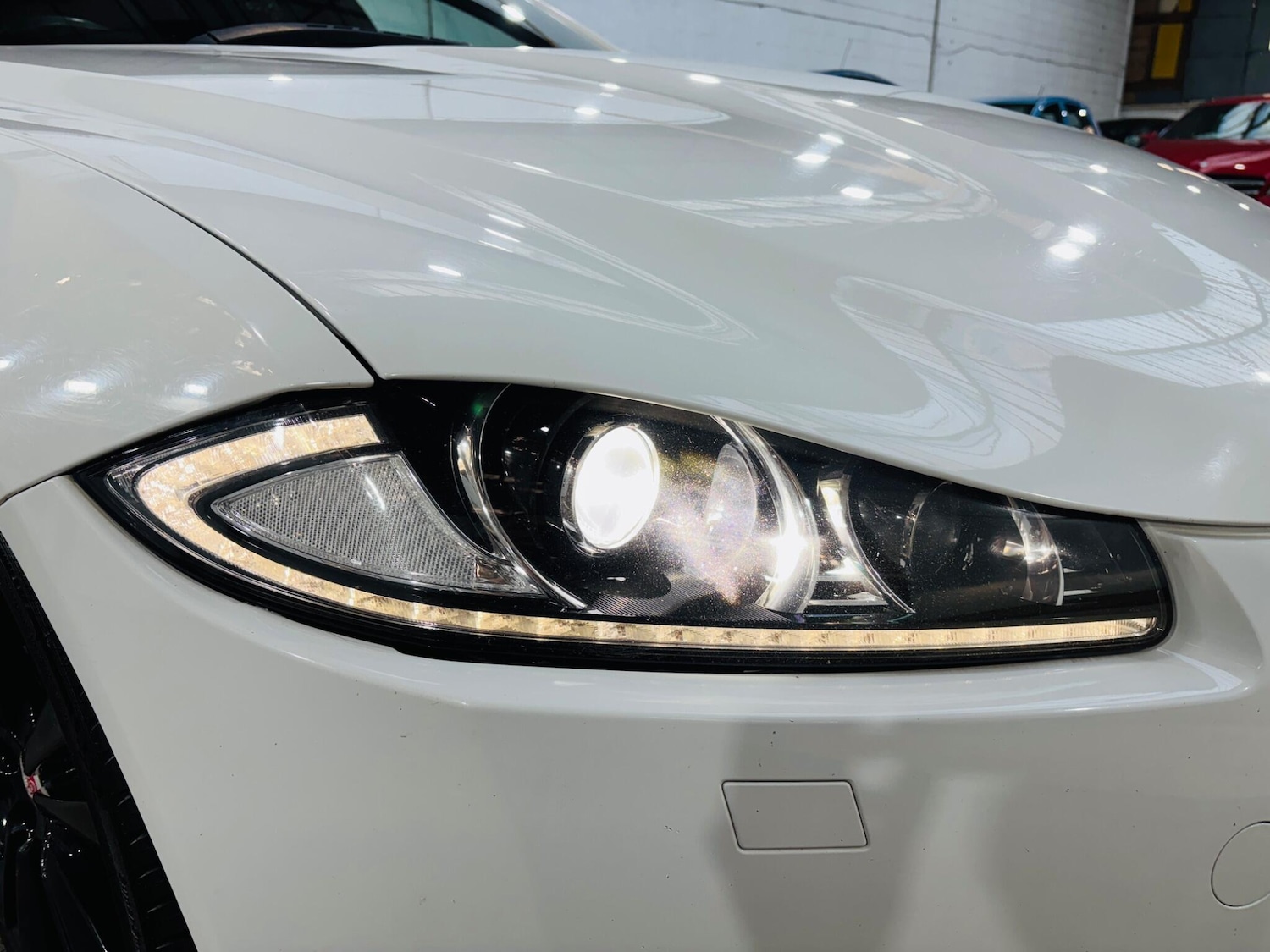 Used Jaguar XF 2015 for sale - 77956986: Photo 34