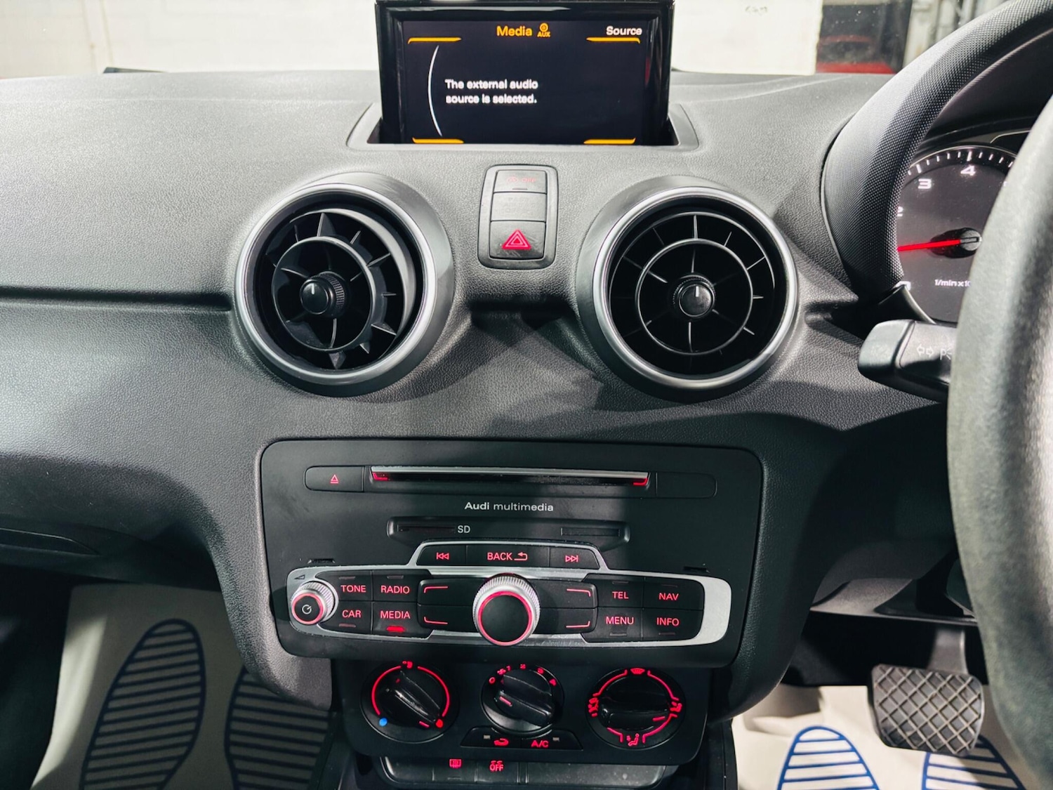 Used Audi A1 2016 for sale - 76425382: Photo 25