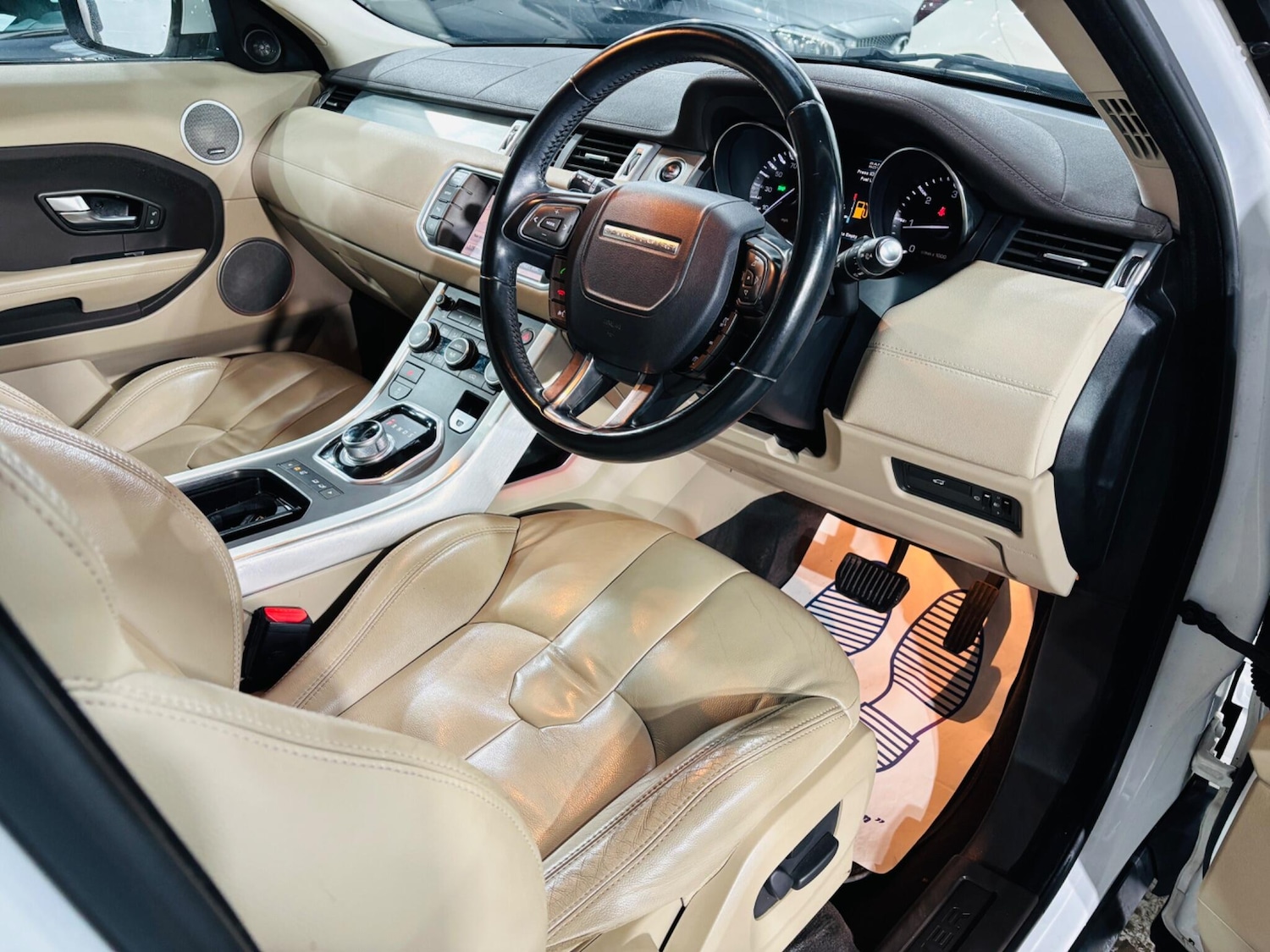 Used Land Rover Range Rover Evoque 2013 for sale - 76667324: Photo 10