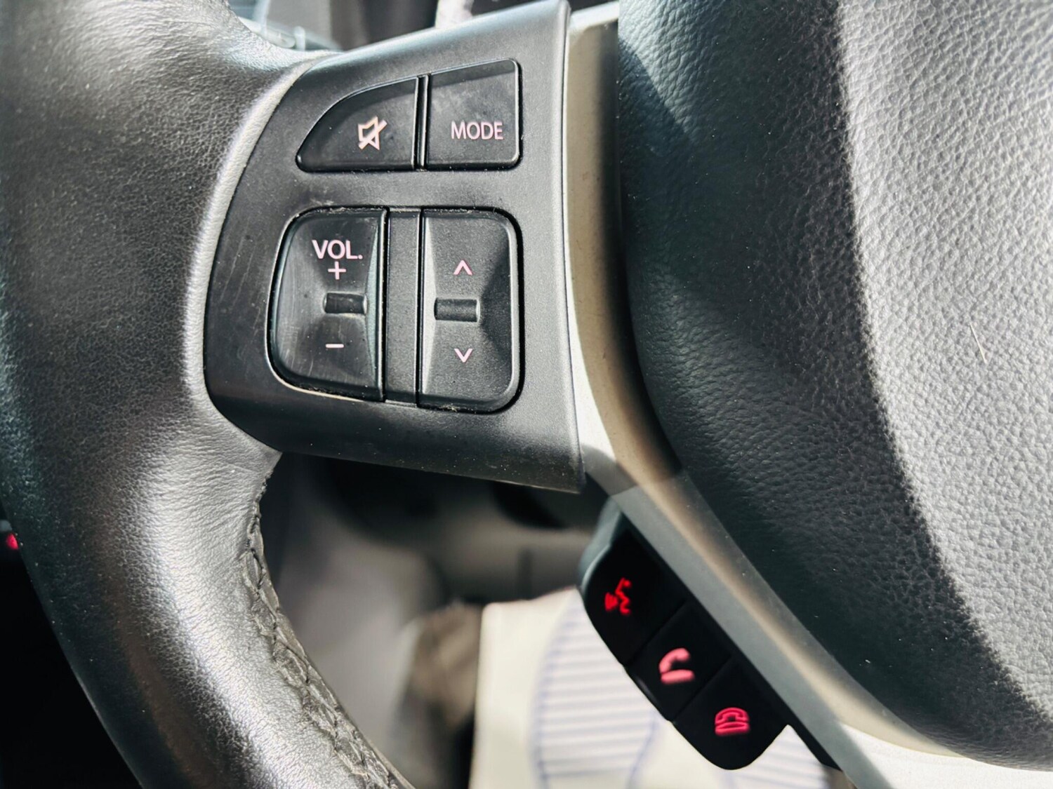 Used Suzuki Swift 2014 for sale - 78157080: Photo 21