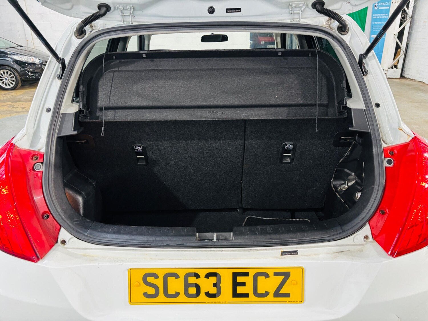 Used Suzuki Swift 2014 for sale - 78157080: Photo 27