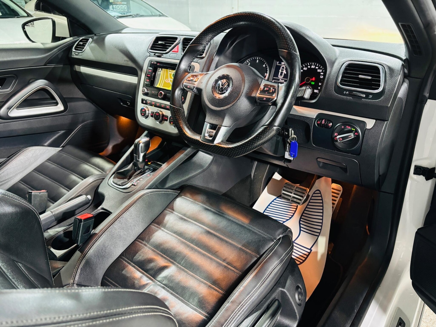 Used Volkswagen Scirocco 2014 for sale - 76989358: Photo 10