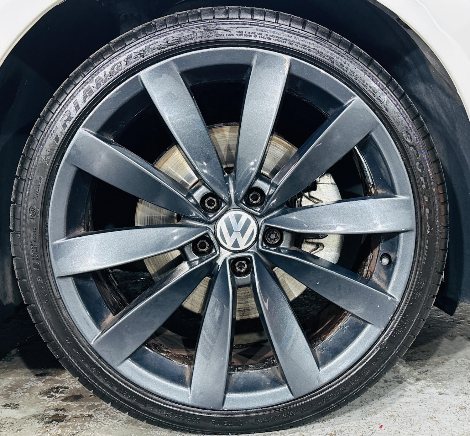 Used Volkswagen Scirocco 2014 for sale - 76989358: Photo 35