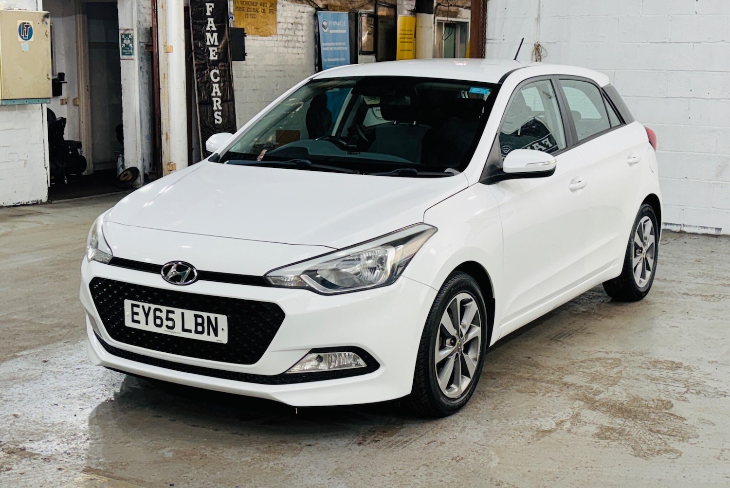 Used Hyundai i20 2015 for sale - 78157183: Photo 4