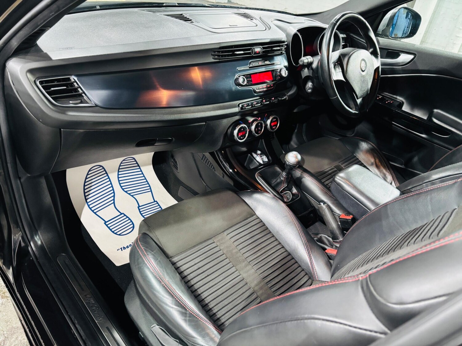 Used Alfa Romeo Giulietta 2011 for sale - 77456230: Photo 14