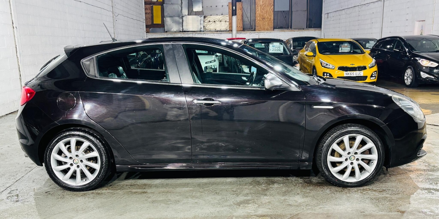 Used Alfa Romeo Giulietta 2011 for sale - 77456230: Photo 8