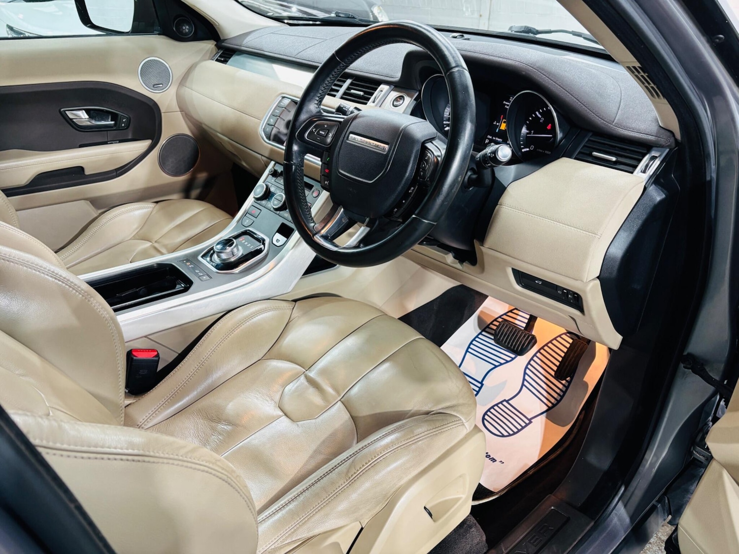 Used Land Rover Range Rover Evoque 2013 for sale - 77074102: Photo 10